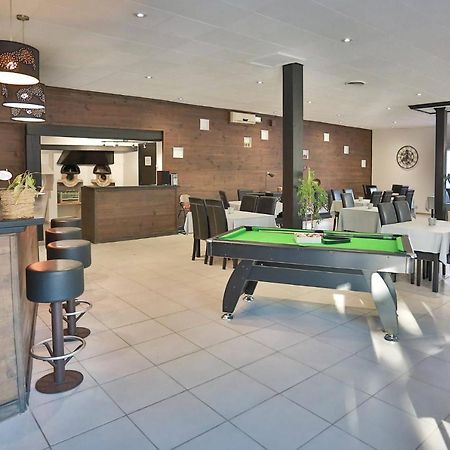 Hotel Restaurant Gite Les Lavandins Saint-Christol  ภายนอก รูปภาพ